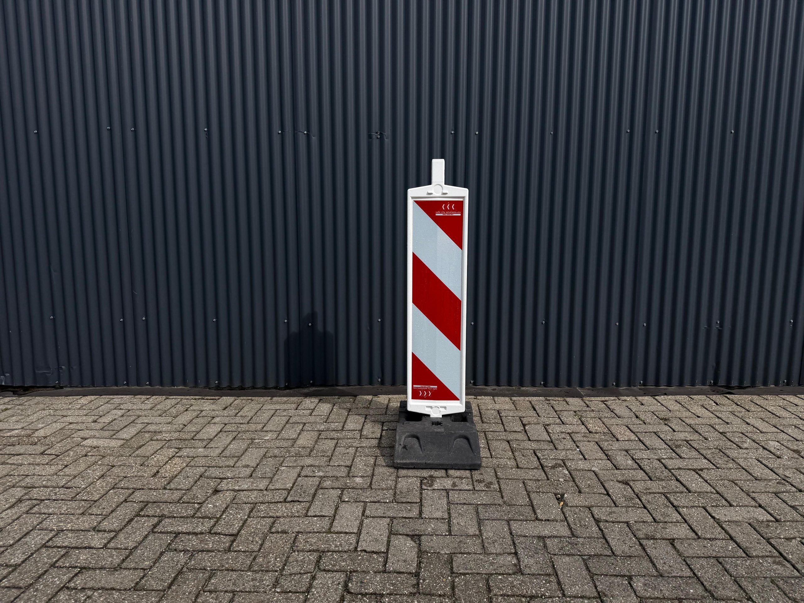 geleidebaak met voet f4e