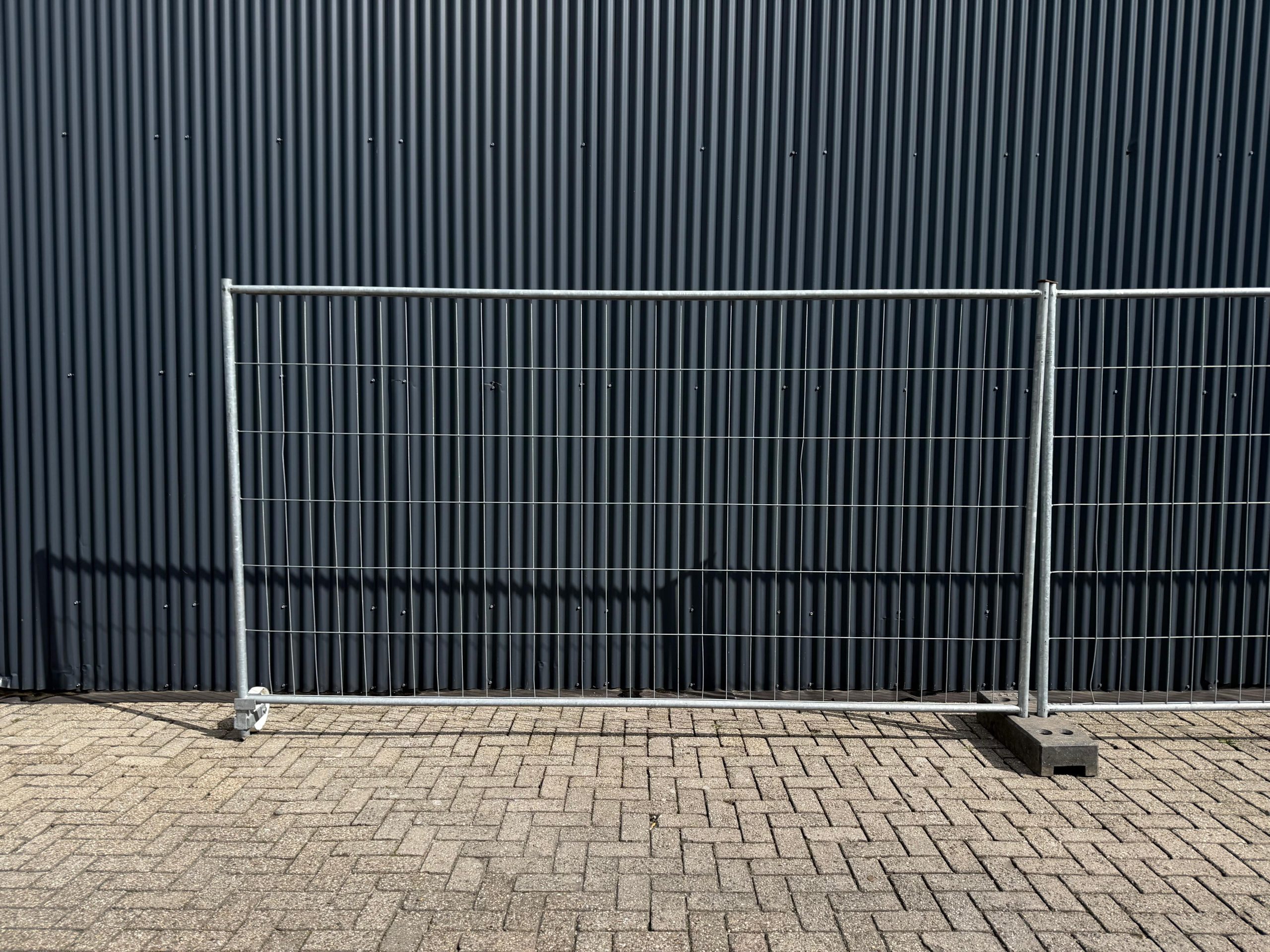 hekwerk met poortwiel en u-schanier f4e