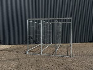 hoge toegangspoort f4e
